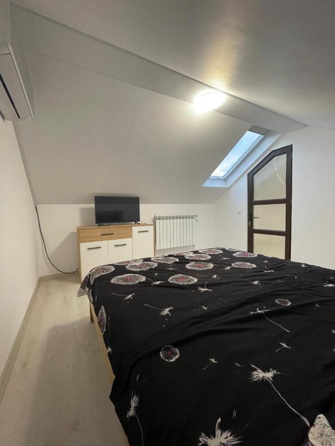 Apartamento Casa Dan Buzău Exterior foto